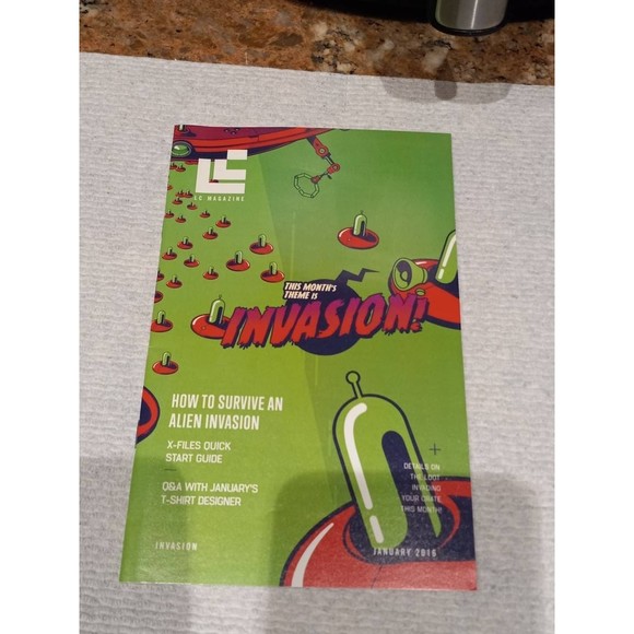 Lootcrate Collectible Magazines Set of 4. Sept/Dec 2015, Jan/Feb 2016. - Picture 7 of 10